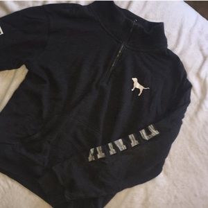 🌿Grey VS Pink Quarter Zip